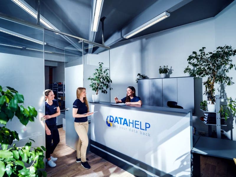 Laboratoř DataHelp pro záchranu dat